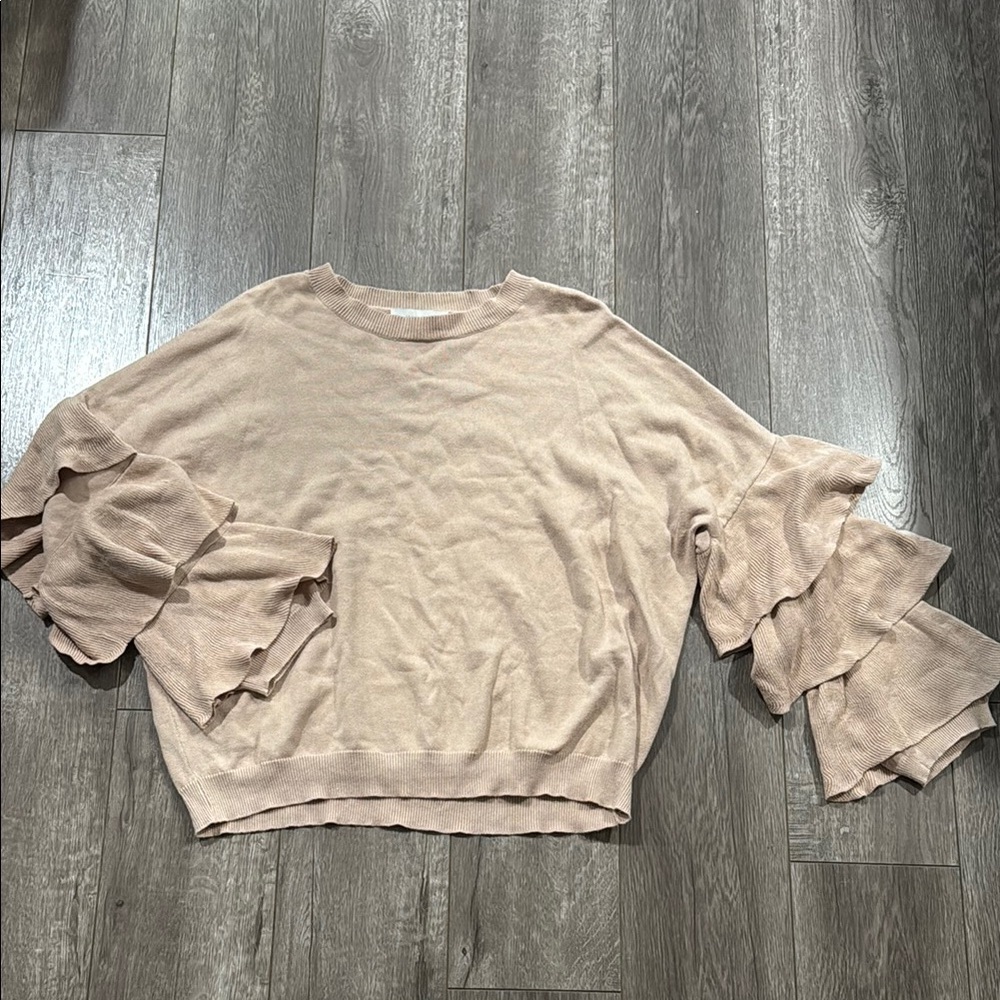 John + Jenn Tiered Ruffle Sleeve Blush sweater XL